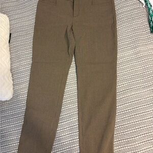 Banana Republic Women’s Tan Chinos